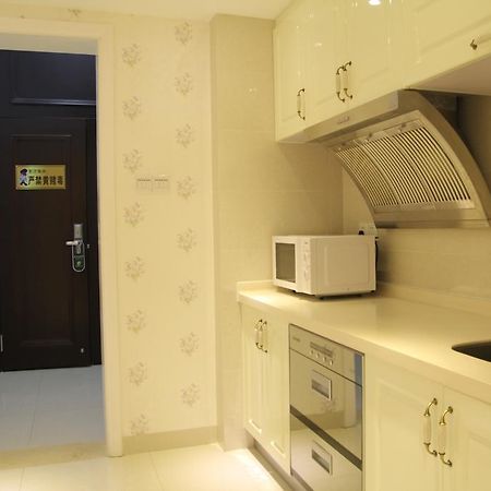 Private Enjoy Home Apartment Фошан Екстериор снимка