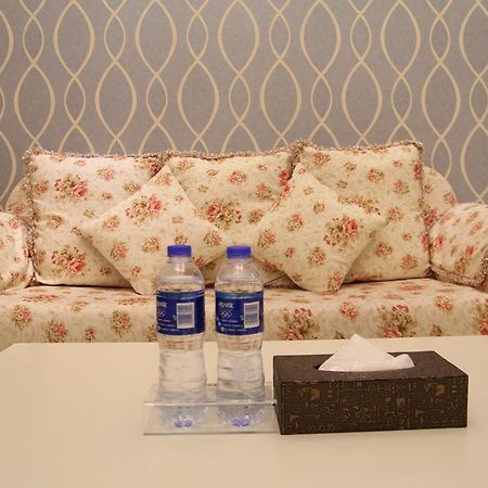 Private Enjoy Home Apartment Фошан Екстериор снимка