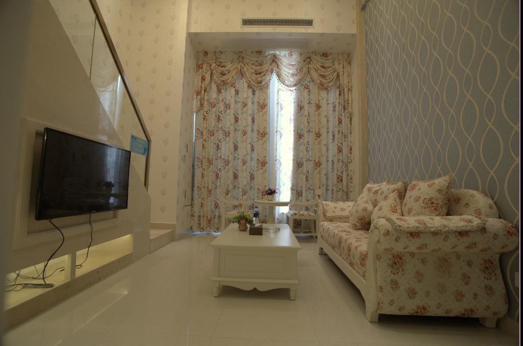 Private Enjoy Home Apartment Фошан Стая снимка