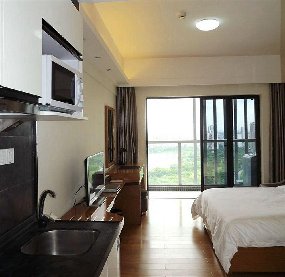 Private Enjoy Home Apartment Фошан Екстериор снимка