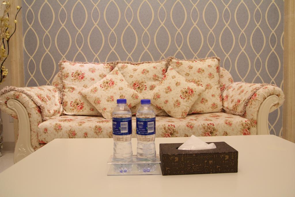 Private Enjoy Home Apartment Фошан Екстериор снимка
